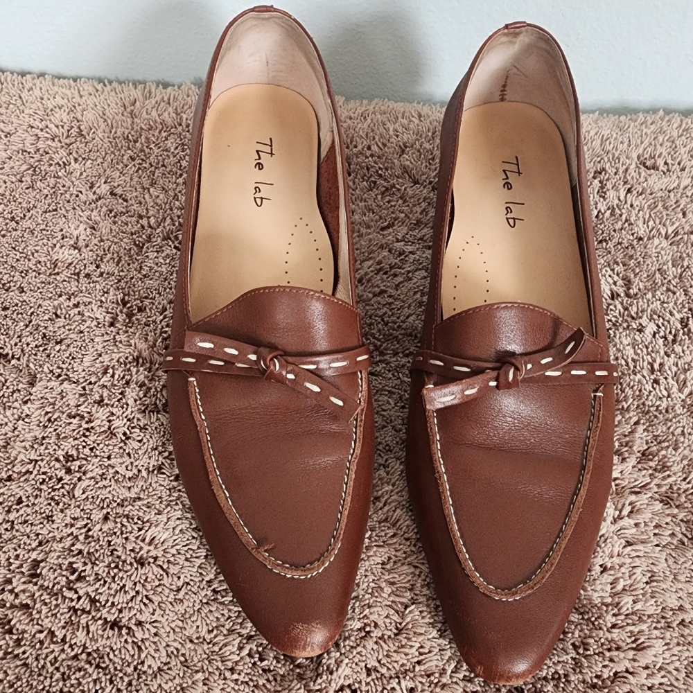 Women's Brown Loafers.  Size 35. Brand the lab.  That's right - Picture 9 of 16